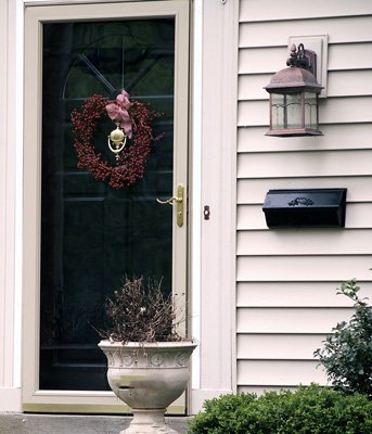 Advantages of Storm Doors